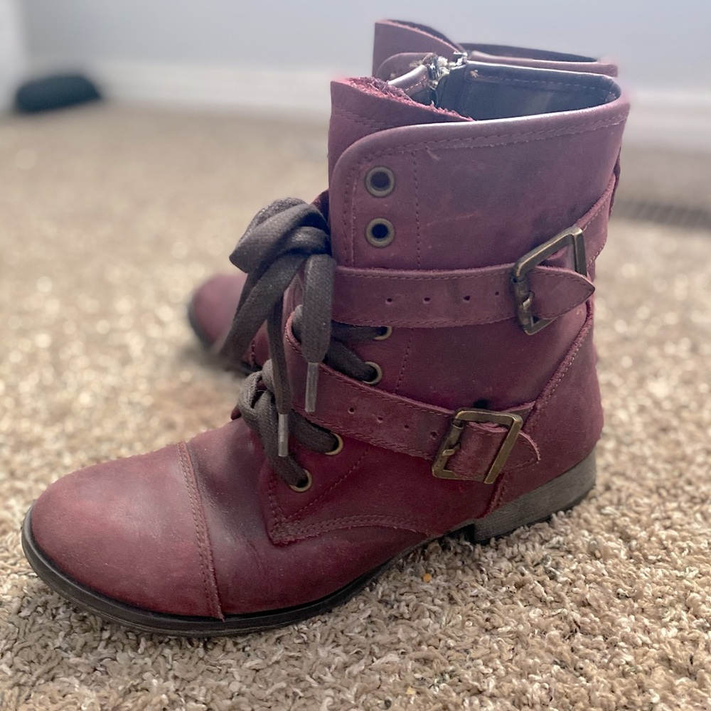 Dolce Vita genuine leather boots